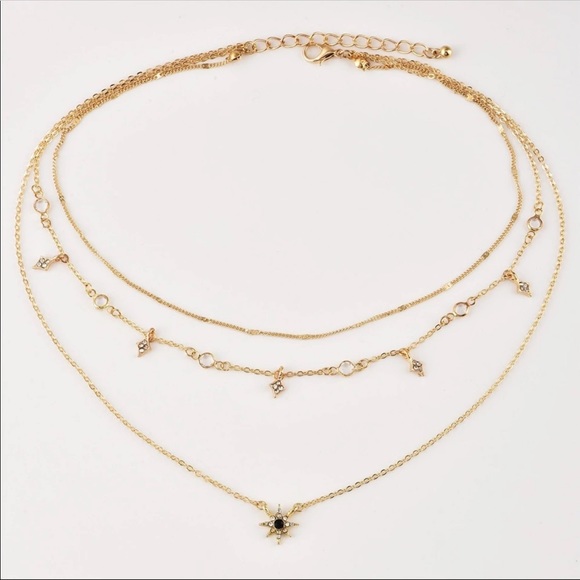 Beautiful Gold Layered Star Necklace - Picture 4 of 4